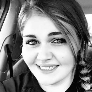 Meet your Posher, Misti